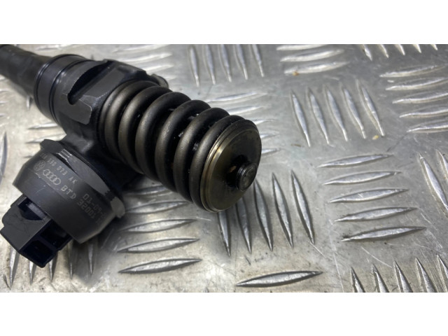 Форсунка 038130073AK Ford Galaxy для дизельного двигателя 1.9