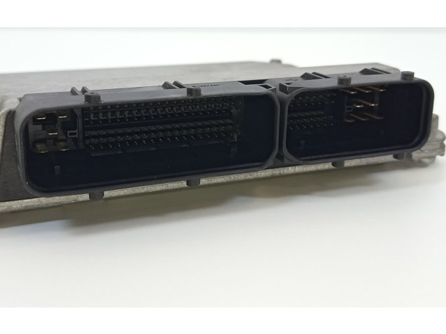 Блок управления двигателя 03E906033A, 5WP4430507 Skoda Fabia Mk1 (6Y)