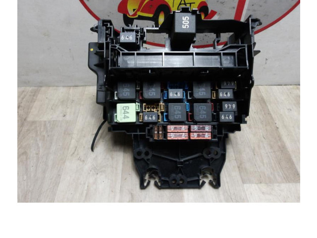 Блок предохранителей 4H0941824, 4H0941824 Audi A1