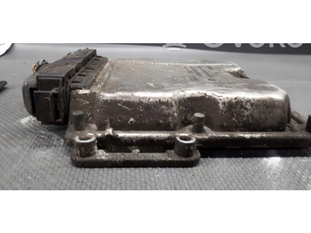 Řídící jednotka 0281013001 Chrysler Voyager 2012