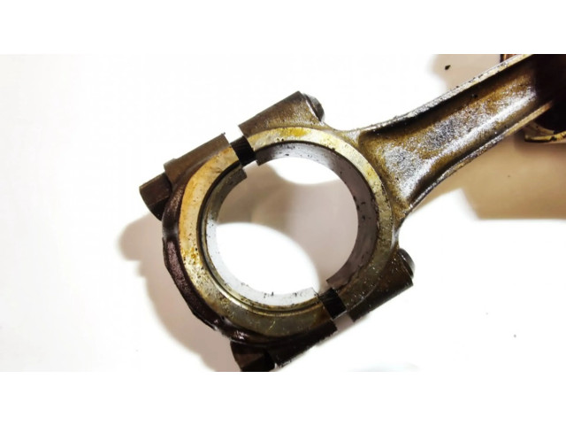 Píst Citroen Xsara pro benzínový motor 1.6