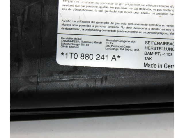 Přístrojová deska Audi A3 S3 8P 2003 1T0880241A