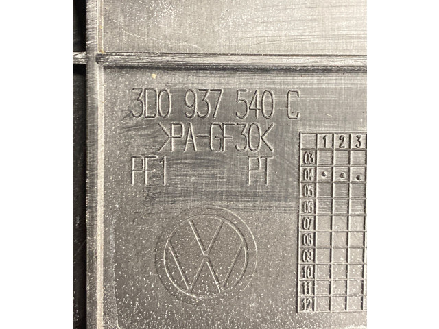 Блок предохранителей  3D0937540C   Volkswagen Phaeton    