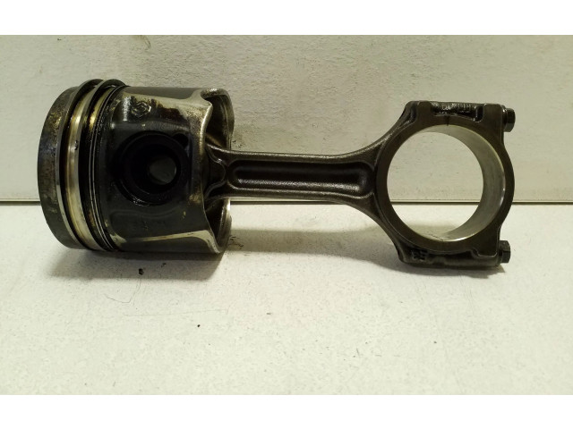 Píst 080340   Nissan X-Trail T32     