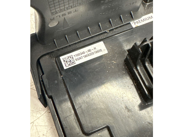 Блок комфорта 110034090 Tesla Model 3