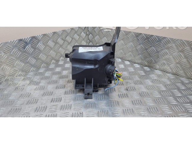 Блок предохранителей  9671924480   Peugeot 2008 I    