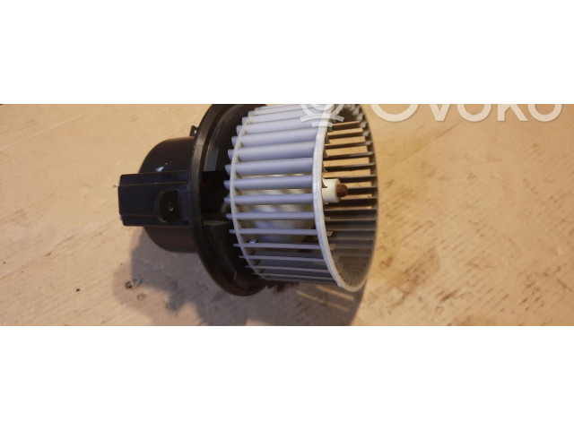 Вентилятор печки    EE797001   Renault Twingo III