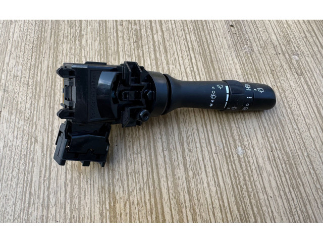 Ручка стеклоочистителей Subaru Outback (BT)