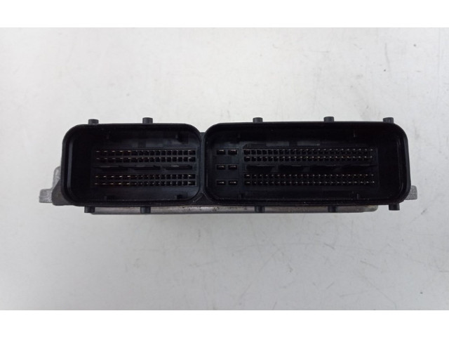 Блок управления впрыском 04E907309H, 0261S08448 Volkswagen Jetta VI