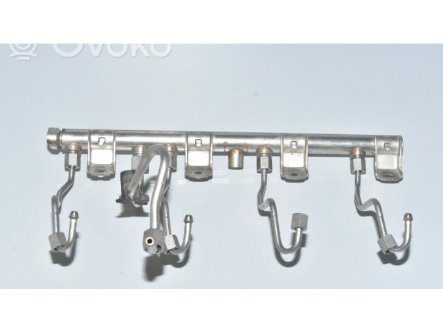 Vstřikovací lišta 7547600, 13537547600 BMW 5 F10 F11 pro benzínový motor 4.4 N63 B44 A 550 i