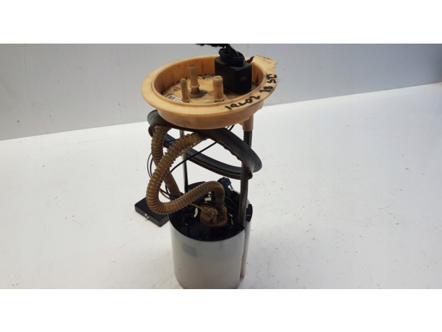 Насос топлива (в топливном баке)