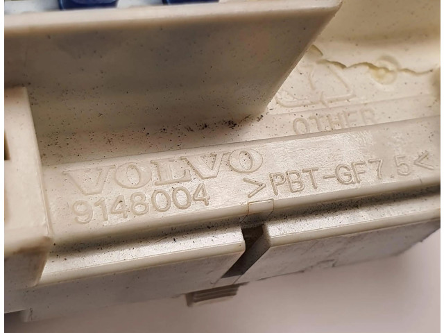 Блок предохранителей  9148004   Volvo 960    