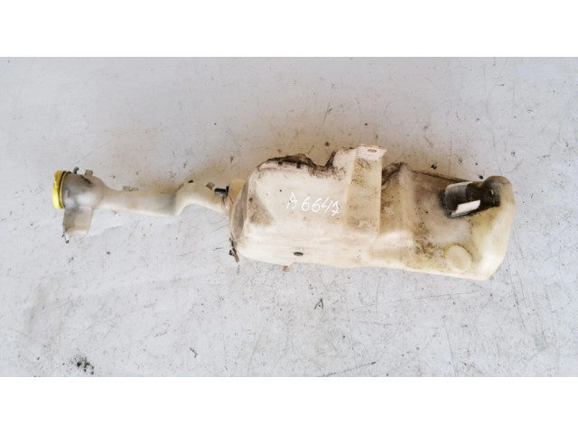 Бачок оконной жидкости