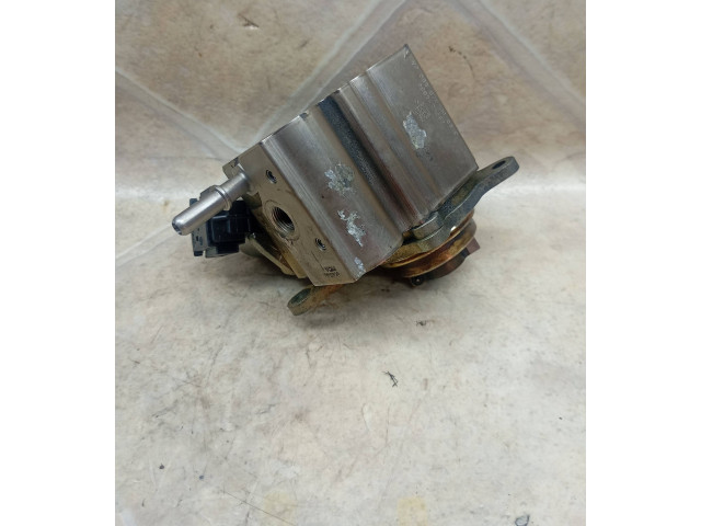 Vstřikovací čerpadlo 5888798003c, 208242B097   Mini One - Cooper Coupe R56     