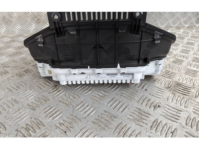 Панель приборов 31394751 Volvo V60