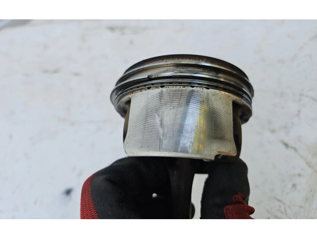  Поршень с шатуном  065DN  Audi A6 C7  