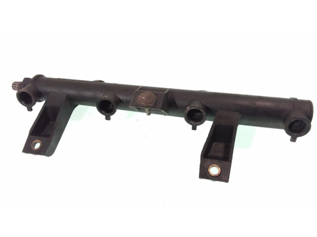 Топливная рампа 9628982980 Citroen Xsara Picasso 1.6