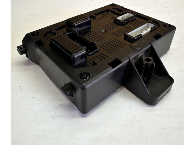 Блок комфорта 8200652284, 8200652284 Renault Clio III