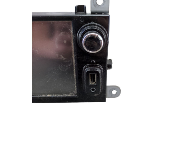 Радио/ проигрыватель CD/DVD / навигация 281156547R Renault Clio IV K9K_612