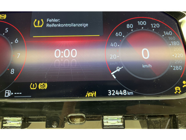 Панель приборов 5H0920340A Volkswagen Golf VIII