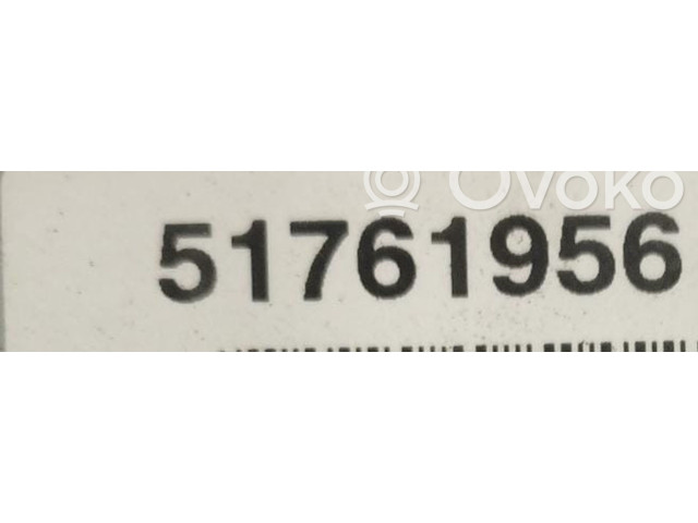 Блок предохранителей 51761956, 51761956   Fiat Doblo    