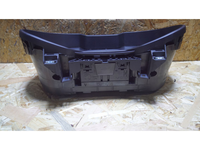 Панель приборов 5E0920951   Skoda Octavia Mk3 (5E)       
