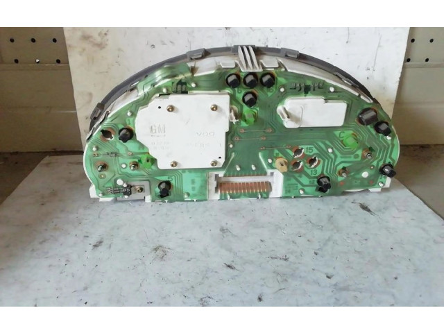 Панель приборов 90534403   Opel Tigra A       