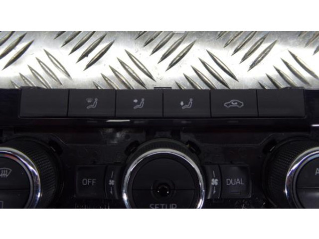 Блок управления климат-контролем 5E0907044K Skoda Octavia Mk3 (5E)