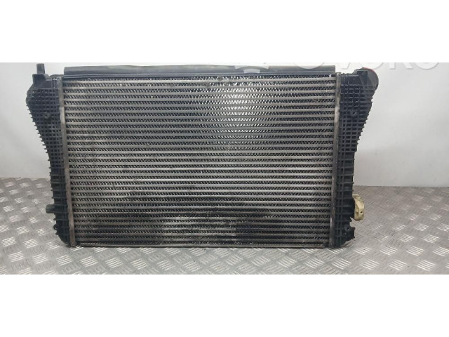 Интеркулер  1K0145803BM, 2961CD05   Volkswagen Golf VI 