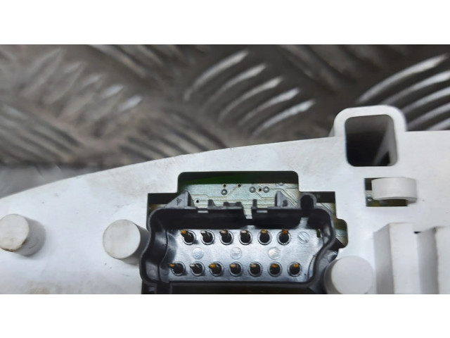 Панель приборов 748AE07910 Dodge Caravan