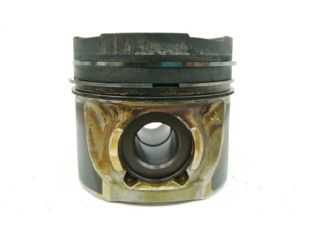 Поршень 4N13 Mitsubishi ASX