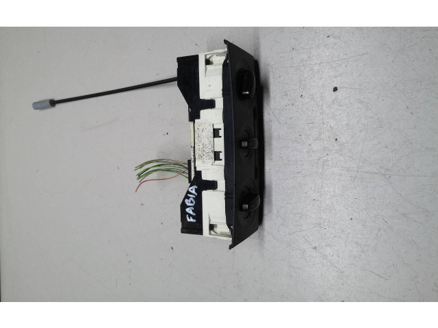 Блок управления климат-контролем 6Q0819445 Skoda Fabia Mk2 (5J)