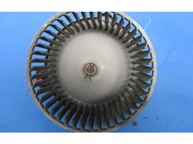 Вентилятор печки Mitsubishi Space Wagon