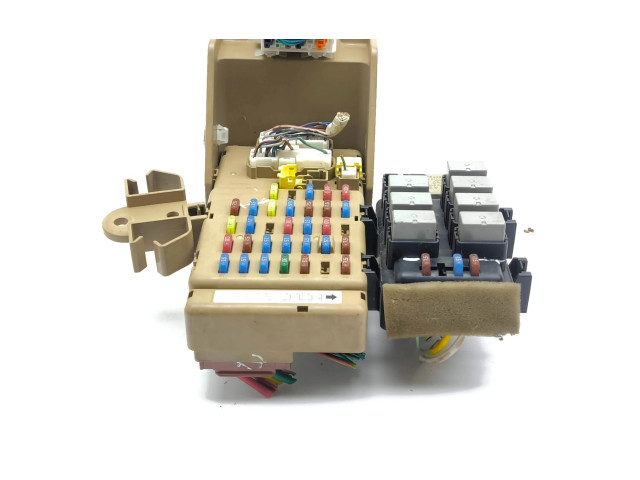 Блок предохранителей 82201FG010, 809561   Subaru Forester SH    