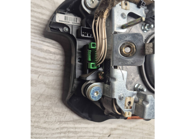 Подушка безопасности водителя 8686288, 15583231840279   Volvo V70