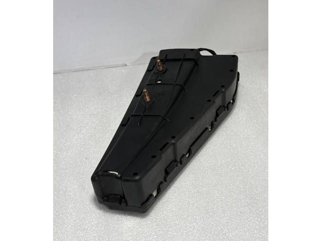 Подушка безопасности в сиденье P68109990AB   Jeep Grand Cherokee