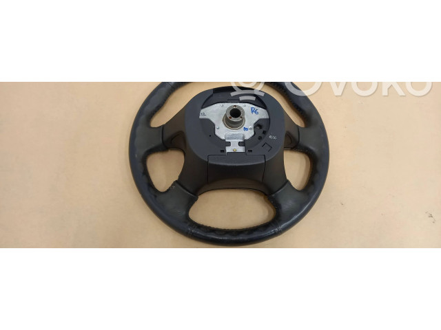 Руль Nissan Navara D22 1997 - 2004 года 484V02, 3Z17