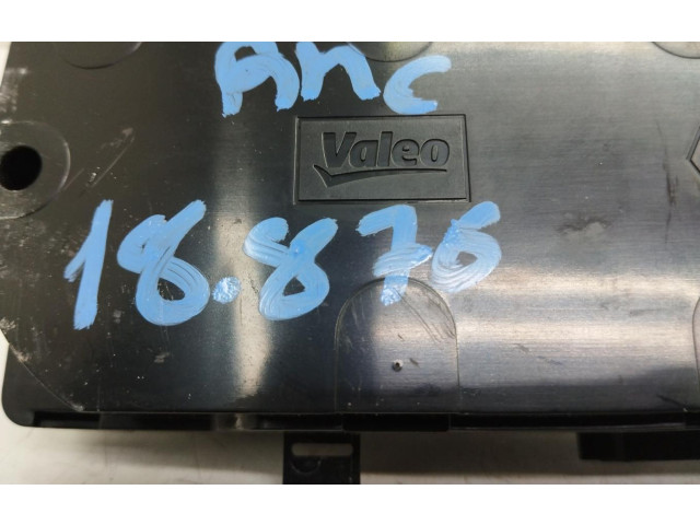 Блок управления климат-контролем E1149803A   Renault Clio III