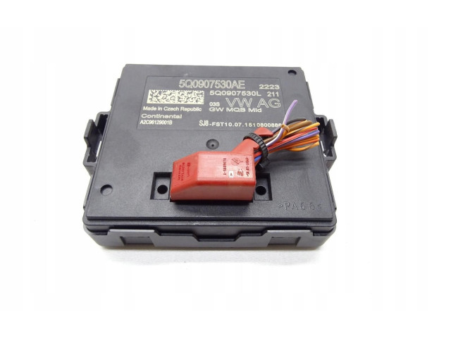 Блок управления 5Q0907530AE Skoda Octavia Mk3 (5E)