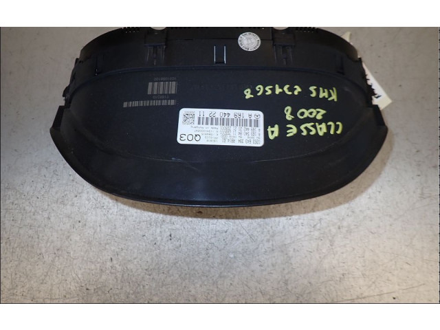 Панель приборов 1694400811 Mercedes-Benz A W169