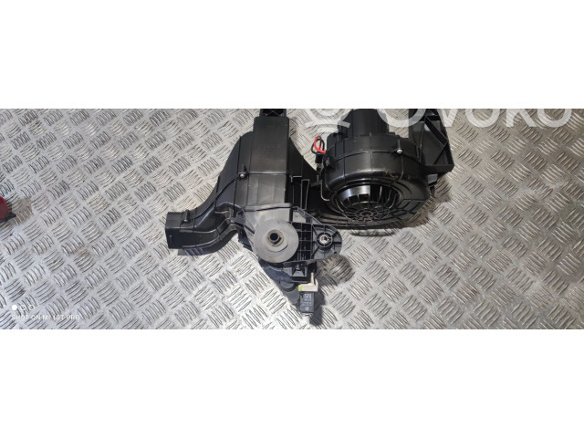 Вентилятор печки    31449328   Volvo XC90