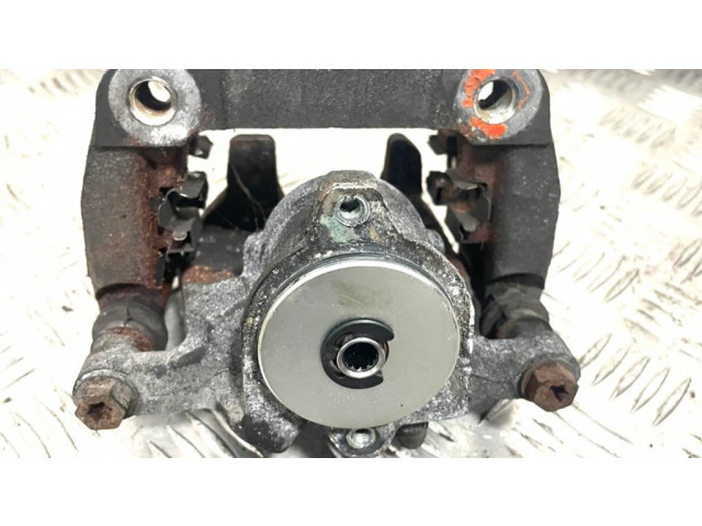 Задний суппорт