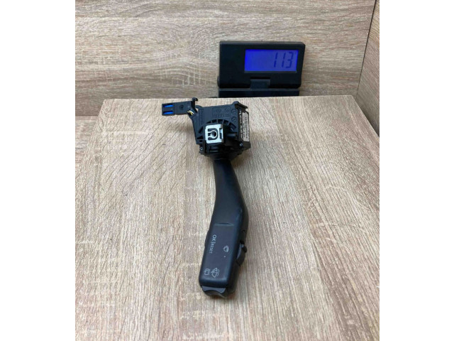 Ручка стеклоочистителей 1K0953519A   Volkswagen  Golf Plus  2005 - 2013 года