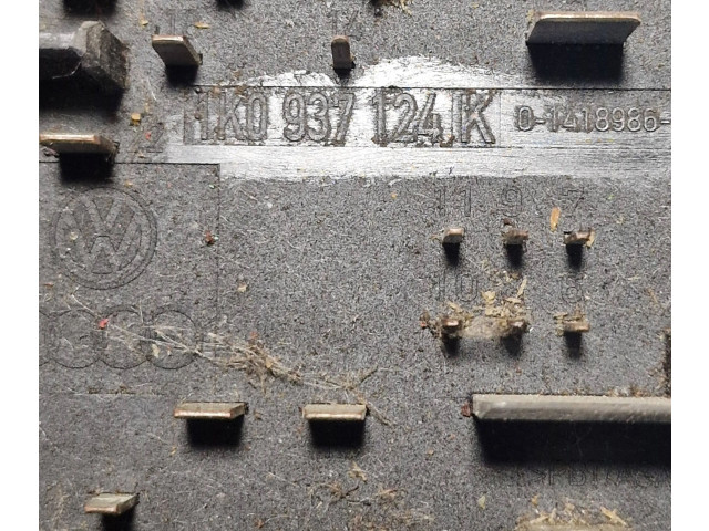 Блок предохранителей 1k0937124k, 77466011   Audi A3 S3 8P    