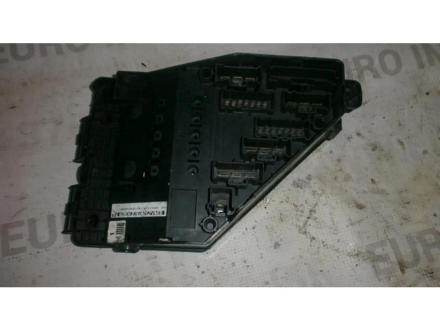 Блок комфорта 103124030600, yqe103111 Rover 75