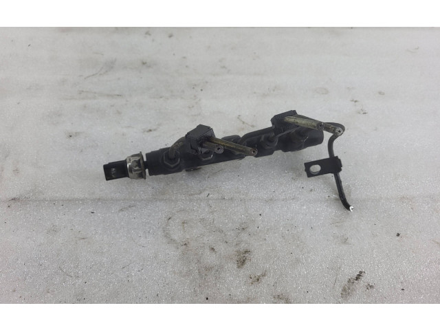 Топливная рампа 9654590, 651000072 Citroen C4 Grand Picasso