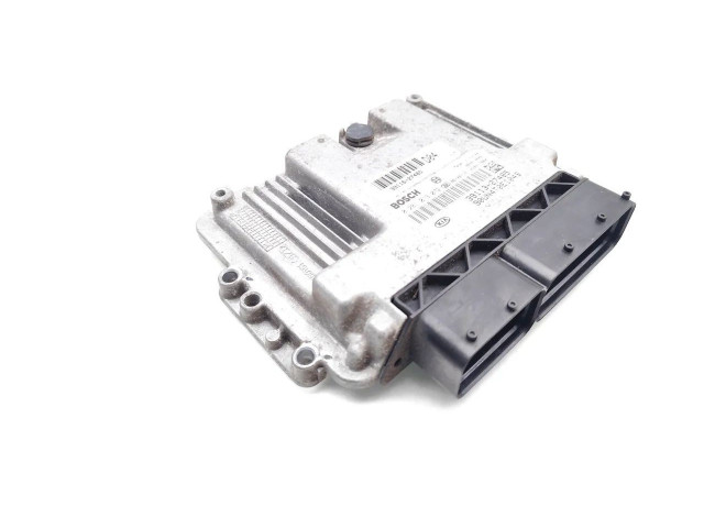 Блок управления двигателя 39113-27485, 0281013072   KIA Carens II