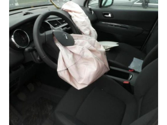 Блок управления климат-контролем 6452P2   Peugeot 5008