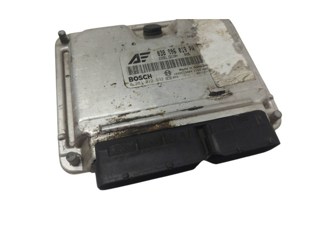 Řídící jednotka 038906019PA, 0281012932 Volkswagen PASSAT B5.5 2002