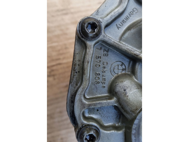 Čerpadlo oleje 757080607 BMW 7 F01 F02 F03 F04